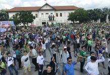 “รวมพลคนเชียงใหม่ ไม่เอาบ้านป่าแหว่ง” คึกคักร่วมชุมนุมครึ่งหมื่น