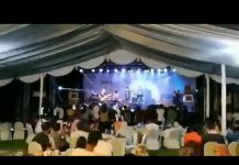 สึนามิถล่มเวทีคอนเสิร์ตกับคลิปช็อกโลกสดๆ ร้อนๆ จากอินโดฯ(คลิป)