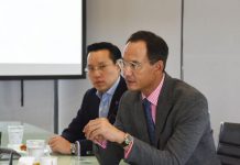 “กรณ์”หลั่งน้ำตาโบกมือลาปชป.เตรียมตั้งพรรคร่วมรัฐบาล