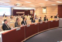 “ดร.สุวิทย์”ผนึกกำลังแพทย์พร้อมนักวิจัย รับมือไวรัสโรนาเชิงรุก