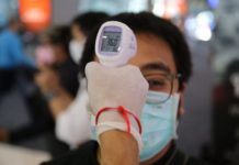 ใช้วัคซีนโควิดเป็นตัวประกัน? รัฐตั้งโต๊ะรอเงินบริจาค ชูความหวังแก้ระบาดรอบใหม่(รอบสอง)