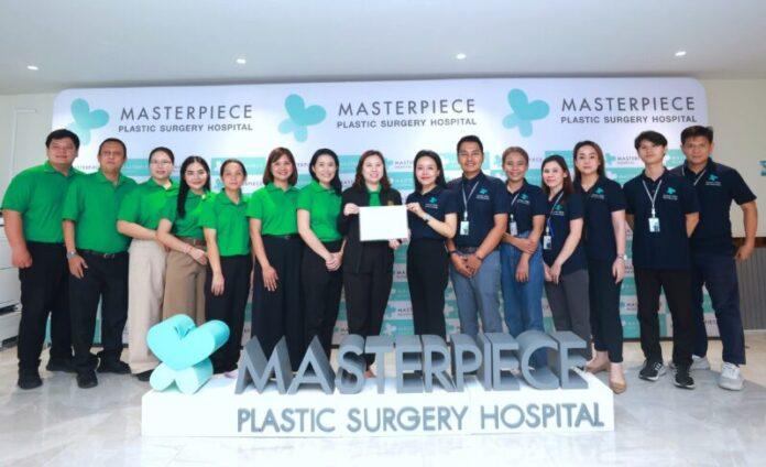 01 MASTER รับมอบประกาศนียบัตรสถานประกอบการดีเด