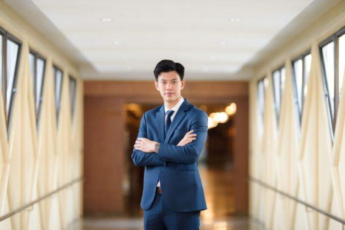 Patcharapol2_ASIA