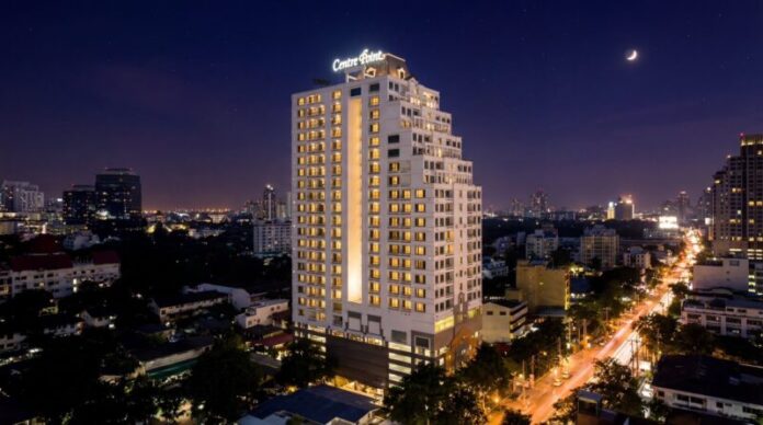 3) โครงการเซนเตอร์ พอยต์ ชิดลม