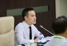 กบง.เห็นชอบปรับลดราคา ณ โรงกลั่นดีเซล 2 ระยะ เริ่ม 5 บาท/ลิตร มีผลตั้งแต่ 24 เม.ย.-9 พ.ค.69 จากนั้นช่วง 10 พ.ค.-19 พ.ค.69 ปรับลด 3 บาทต่อลิตร ลุ้นราคาน้ำมันเย็นนี้