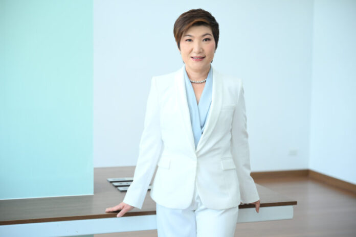 นางรมยกร สุวิสิทฐ์ CEO และ Founder บริษัท แพน โฟ จำ