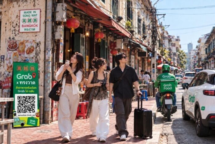 01 Grab Insights Golden Week_Tourists at Song Wat