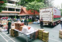 TP Logistics ร่วมภารกิจ “เนชั่นปันน้ำใจ” ส่งต่อน้ำใจถึงพี่น้องผู้ประสบอุทกภัยในกรุงเทพฯ ขอเป็นกำลังใจให้ผู้ได้รับผลกระทบจากอุทกภัย ก้าวผ่านช่วงเวลานี้ไปด้วยกัน